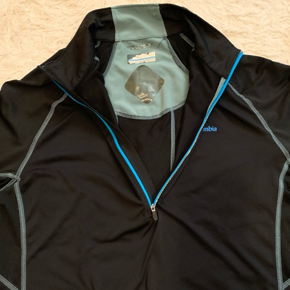 Columbia - Omni-Freeze Advanced Cooling Sweatshirt / Medium - Picture 2 of 10